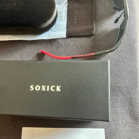 Soxick  Sport Wrap around Sunglasses Red & Black - Picture 1 of 9